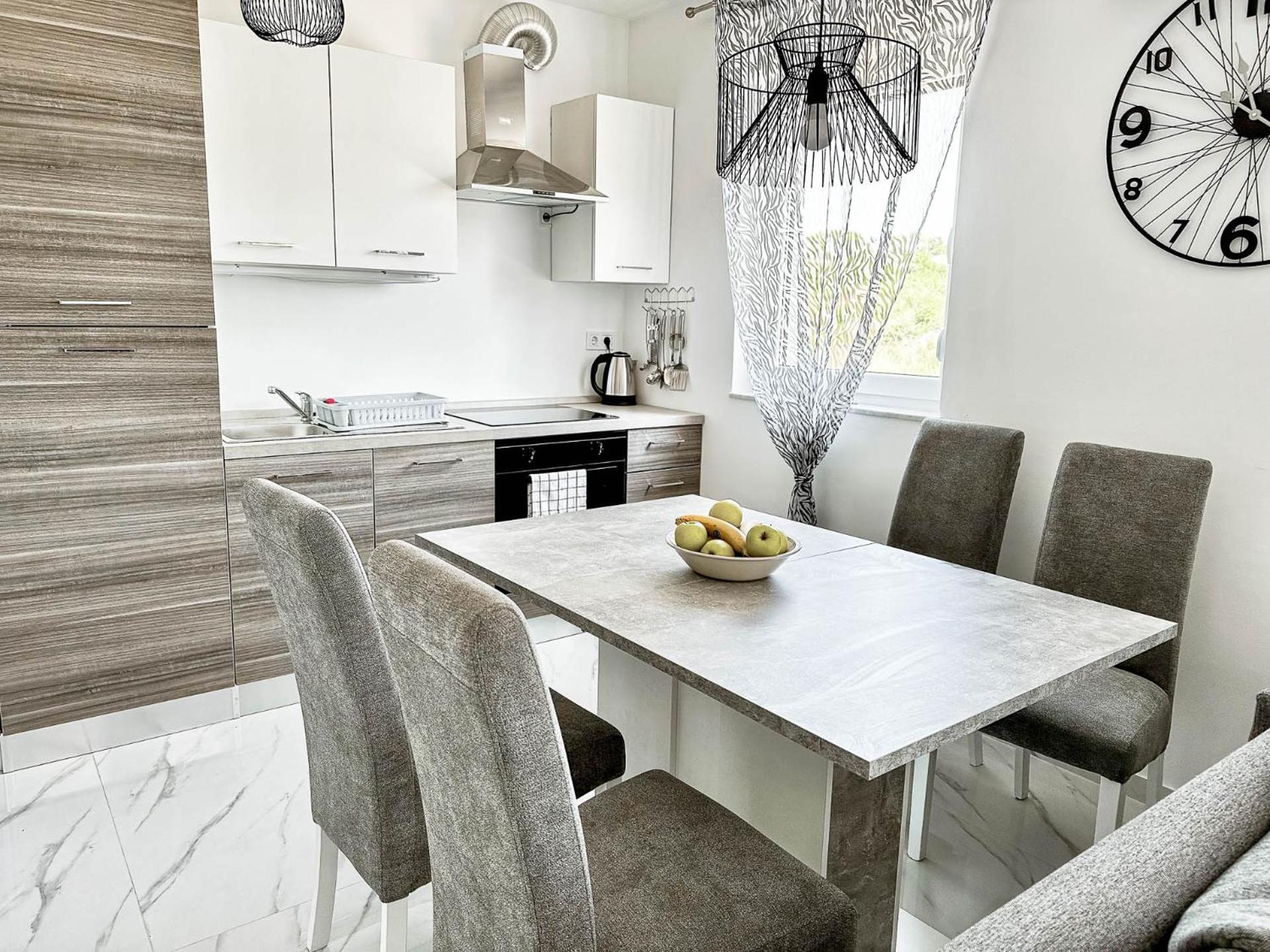 Brand New 2 Bed, 1 Bath Condo 扎达尔 外观 照片